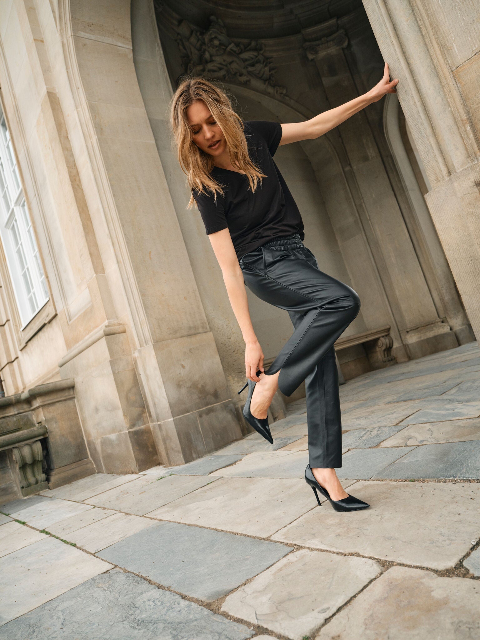 Modelshot / Black / Detail